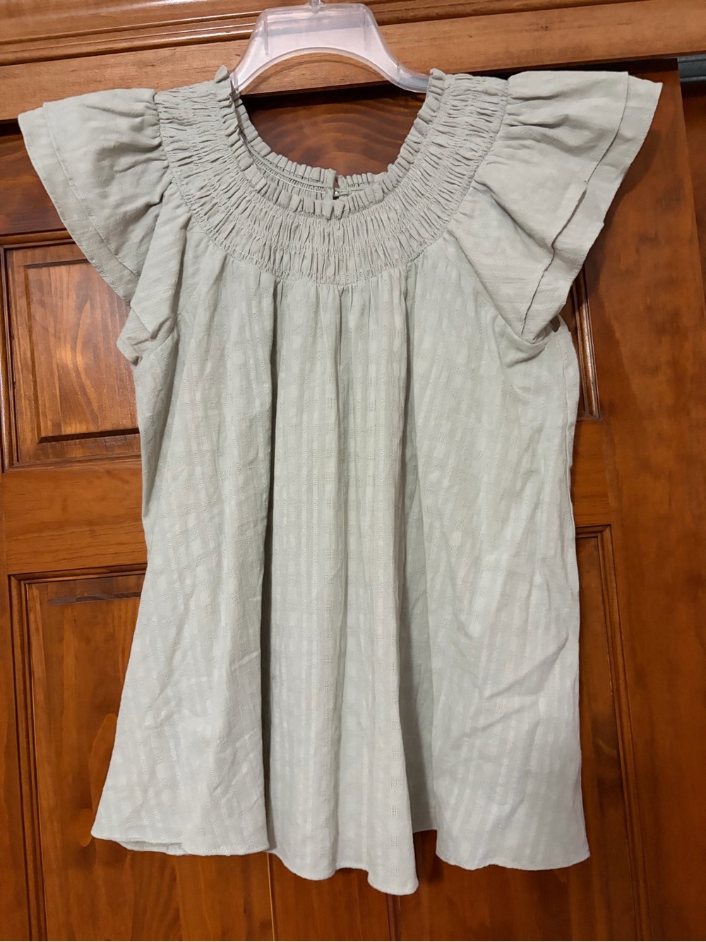 NWT Smocked Yoke Flutter Sleeve Women’s Top — Light Sage